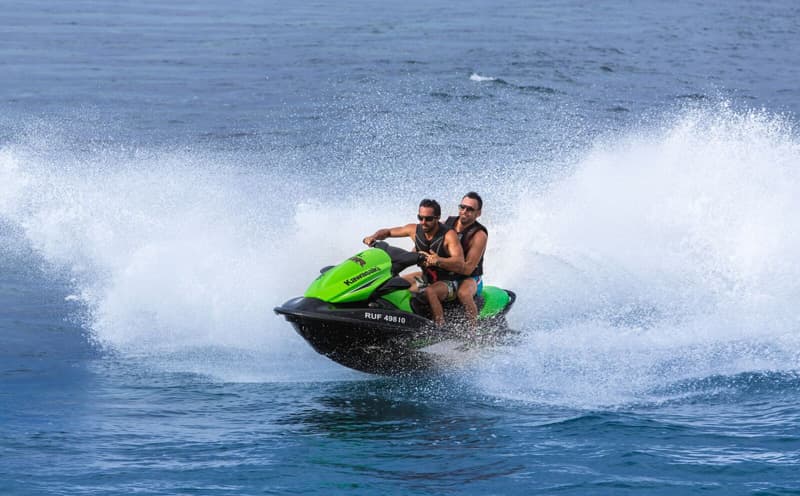 Renting Jetskis and Scooters